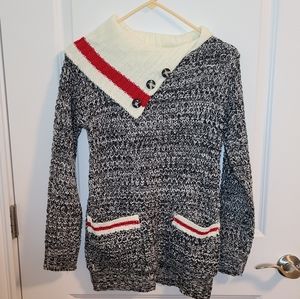 Canada Weather Gear grey and white knit sweater